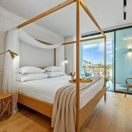 Infinity Pool And Open Views At Savoy Insular * Funchal (Madeira)