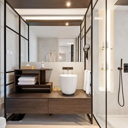 Апартаменты Infinity Pool And Open Views At Savoy Insular *