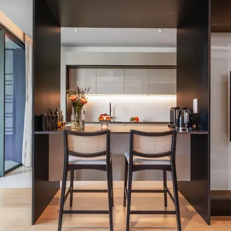 Infinity Pool And Open Views At Savoy Insular Lägenhet *